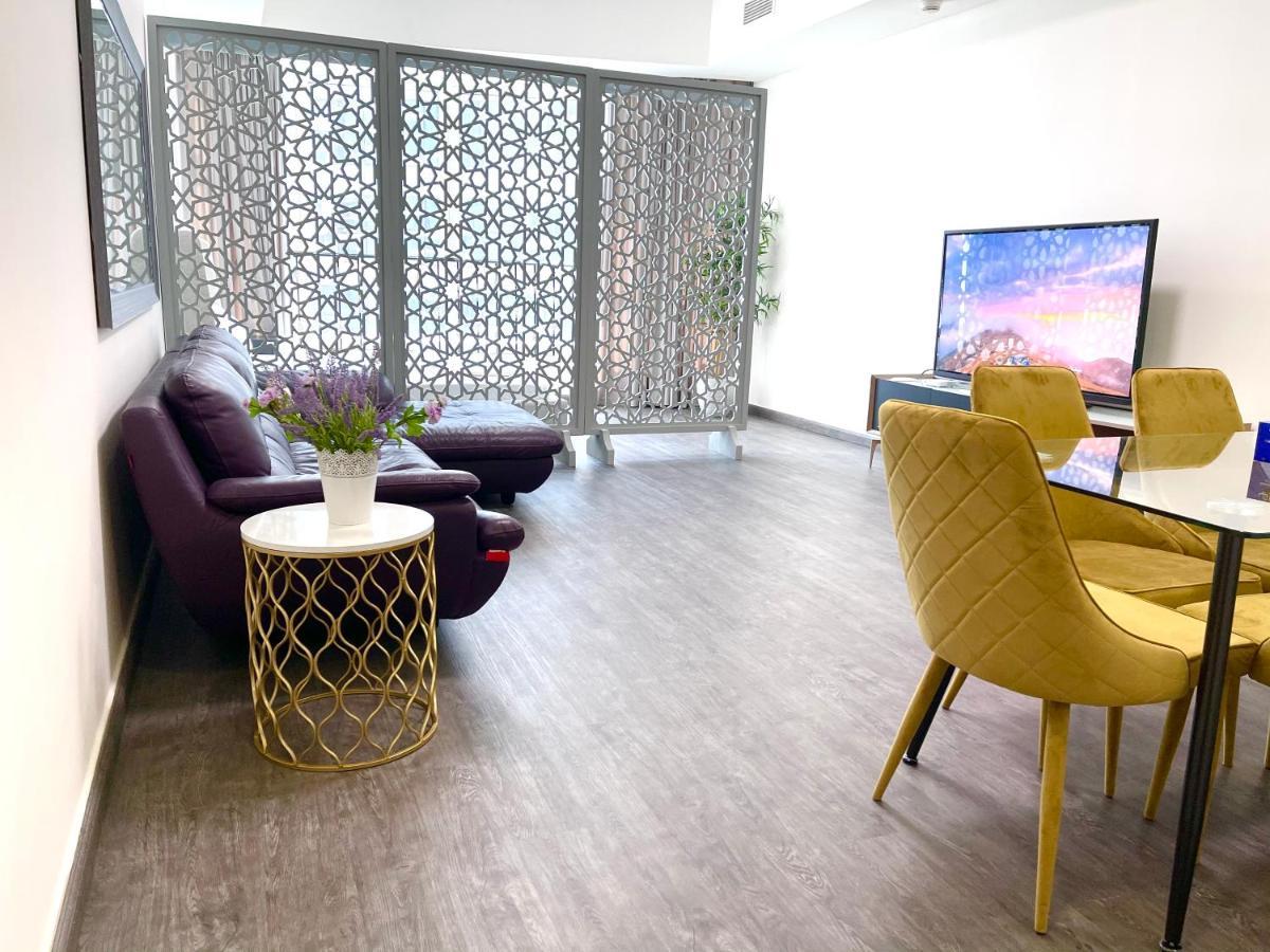 Upgraded 2 Bedrooms To 3 Bedrooms Private Residential Apartment In C4 Tower In Hydra Avenue Towers In Al Reem Island - 1307 阿布扎比 外观 照片